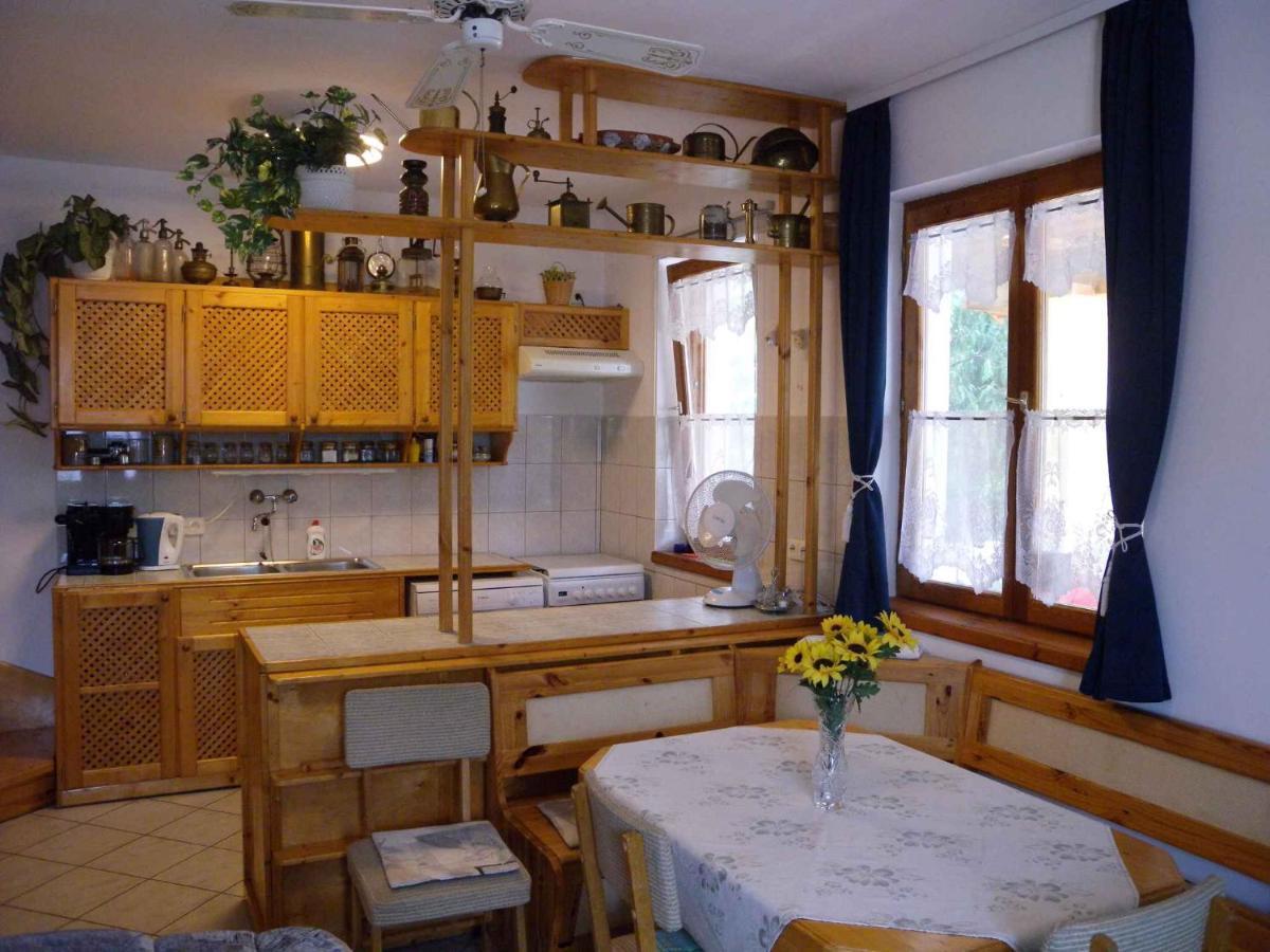 Holiday Home Balatonfuzfo/Balaton 18798 Luaran gambar
