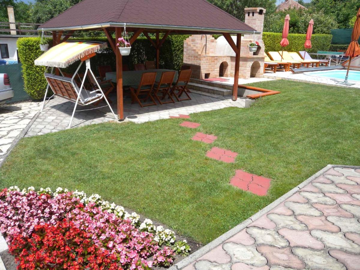 Holiday Home Balatonfuzfo/Balaton 18798 Luaran gambar
