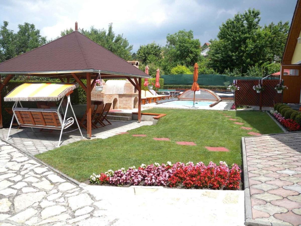Holiday Home Balatonfuzfo/Balaton 18798 Luaran gambar